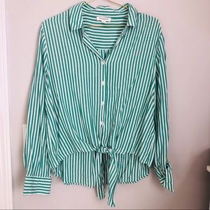 Beach Lunch Lounge Green Stripped Top